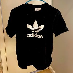 adidas black tshirt